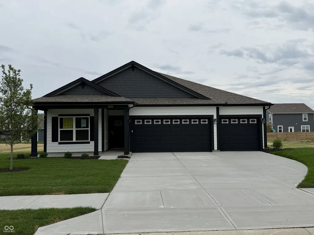 5631 Bluewing Creek Lane Clayton IN 46118