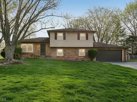 3029 San Jose Drive Greenwood IN 46143