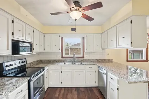 3029 San Jose Drive Greenwood IN 46143