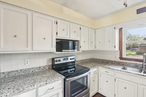 3029 San Jose Drive Greenwood IN 46143