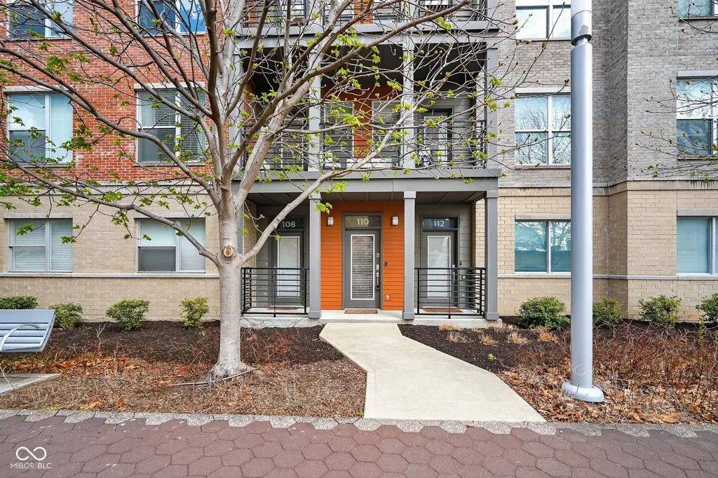 110 E North Street Indianapolis IN 46204