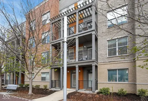 110 E North Street Indianapolis IN 46204
