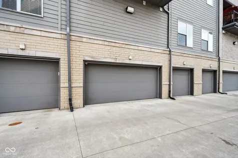 110 E North Street Indianapolis IN 46204