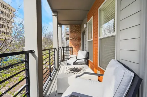110 E North Street Indianapolis IN 46204