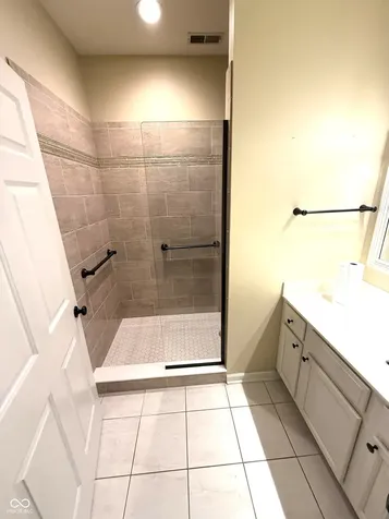 6981 Park Square Drive Avon IN 46123