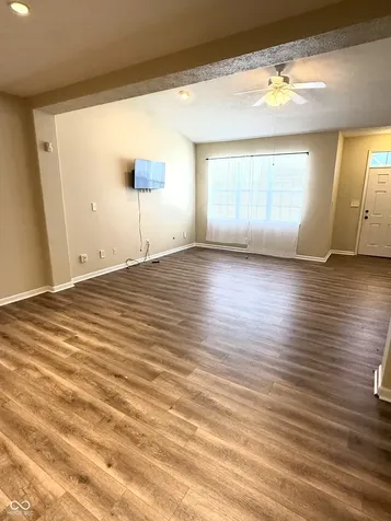 6981 Park Square Drive Avon IN 46123
