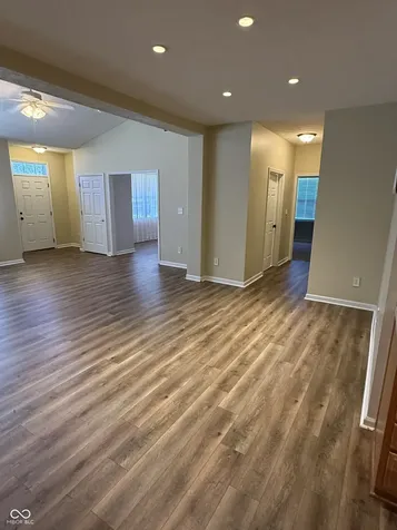 6981 Park Square Drive Avon IN 46123