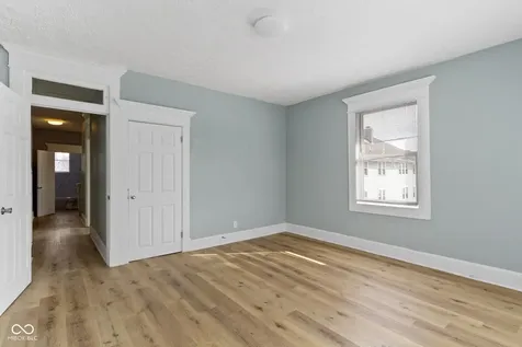 17 Parkview Avenue Indianapolis IN 46201