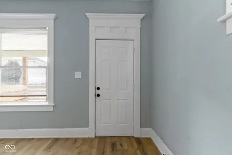 17 Parkview Avenue Indianapolis IN 46201
