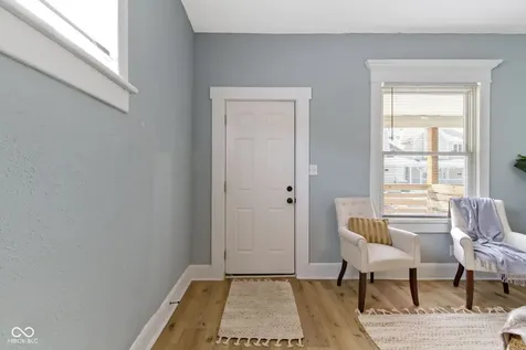 17 Parkview Avenue Indianapolis IN 46201