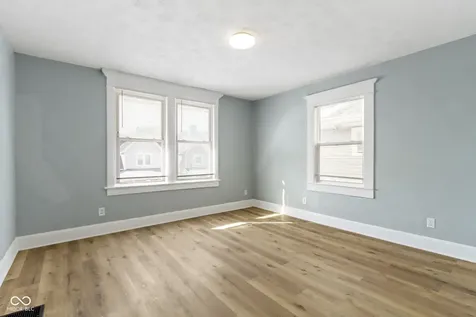 17 Parkview Avenue Indianapolis IN 46201