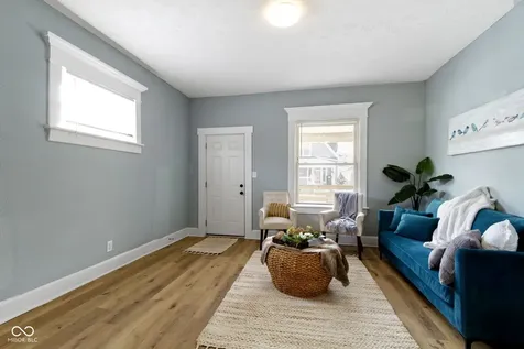 17 Parkview Avenue Indianapolis IN 46201