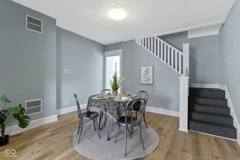 17 Parkview Avenue Indianapolis IN 46201
