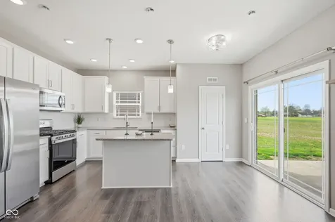 1212 Bontrager Lane Shelbyville IN 46176