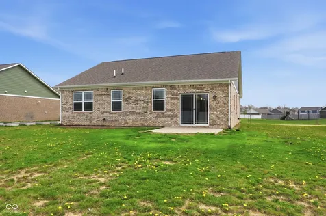 1212 Bontrager Lane Shelbyville IN 46176