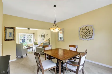 224 W Stoney Trail Greenfield IN 46140
