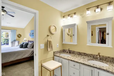 224 W Stoney Trail Greenfield IN 46140