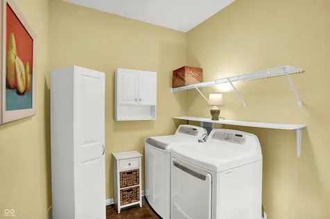 224 W Stoney Trail Greenfield IN 46140