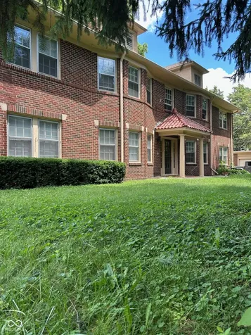 5245 Central Avenue Indianapolis IN 46220