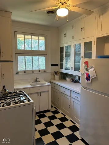 5245 Central Avenue Indianapolis IN 46220