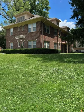 5245 Central Avenue Indianapolis IN 46220