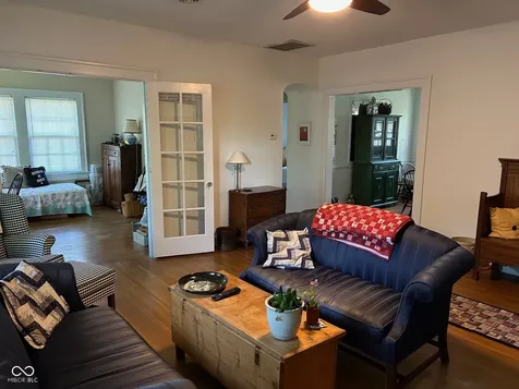 5245 Central Avenue Indianapolis IN 46220