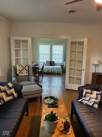 5245 Central Avenue Indianapolis IN 46220