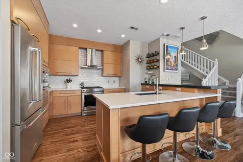 8079 Lower Bay Lane Indianapolis IN 46236