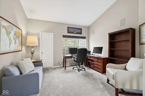 8079 Lower Bay Lane Indianapolis IN 46236