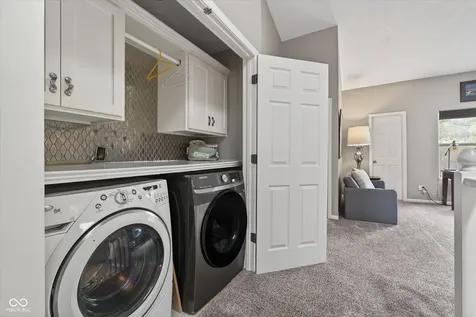 8079 Lower Bay Lane Indianapolis IN 46236