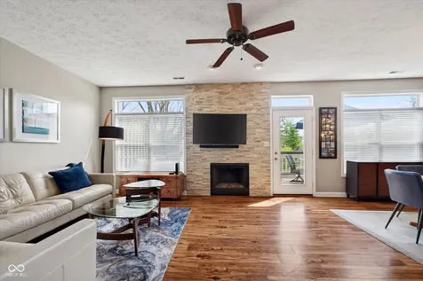 8079 Lower Bay Lane Indianapolis IN 46236
