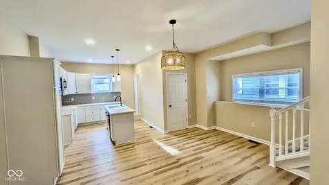 3256 Ruckle Street Indianapolis IN 46205