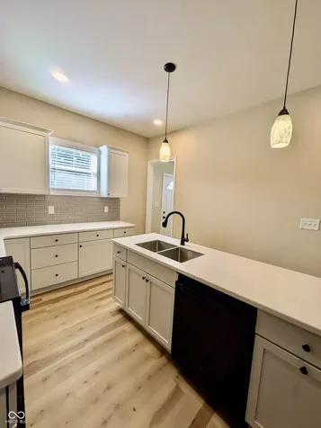 3256 Ruckle Street Indianapolis IN 46205