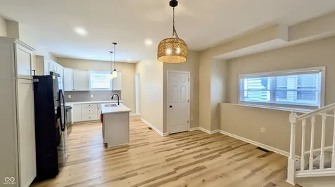 3256 Ruckle Street Indianapolis IN 46205