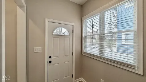 3256 Ruckle Street Indianapolis IN 46205