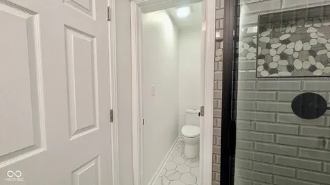 3256 Ruckle Street Indianapolis IN 46205