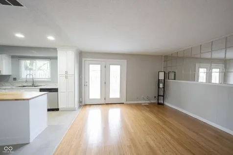 7621 Vintage Court Lawrence IN 46226