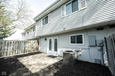 7621 Vintage Court Lawrence IN 46226
