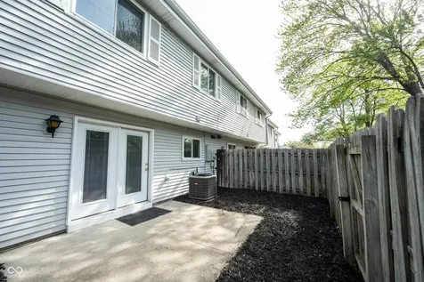 7621 Vintage Court Lawrence IN 46226