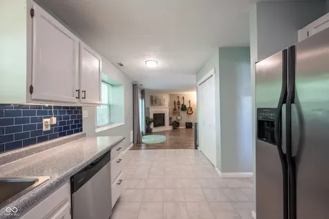 7742 Pennycroft Drive Indianapolis IN 46236