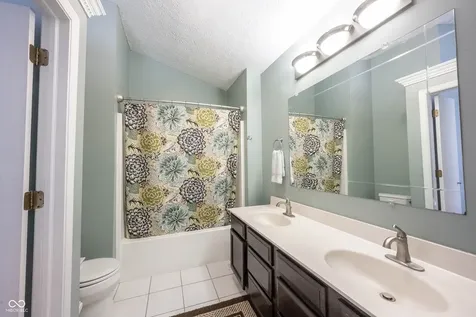 7742 Pennycroft Drive Indianapolis IN 46236
