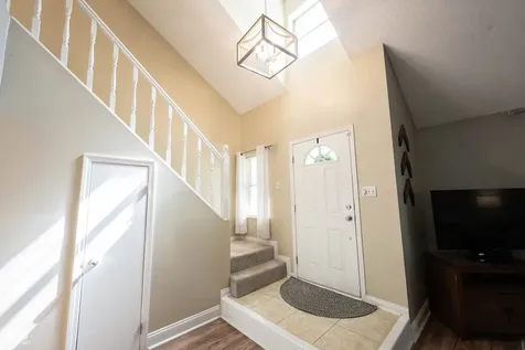 7742 Pennycroft Drive Indianapolis IN 46236
