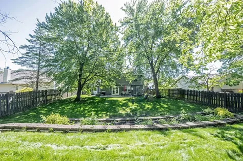 7742 Pennycroft Drive Indianapolis IN 46236