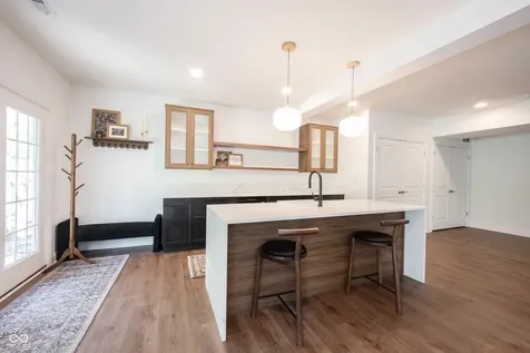 7401 Cassilly Court Indianapolis IN 46278