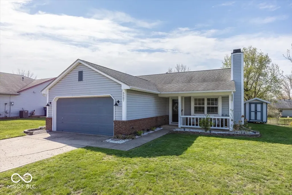 5507 Pine Knoll Boulevard Noblesville IN 46062