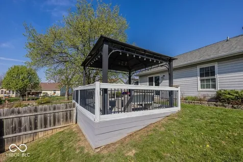 5507 Pine Knoll Boulevard Noblesville IN 46062