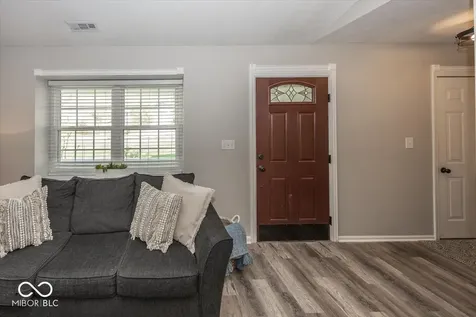 5507 Pine Knoll Boulevard Noblesville IN 46062