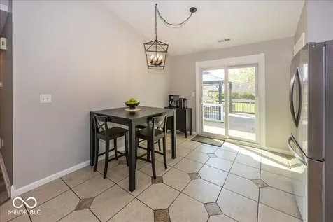 5507 Pine Knoll Boulevard Noblesville IN 46062