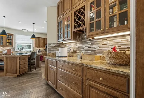 4695 Stonebridge Court Columbus IN 47201