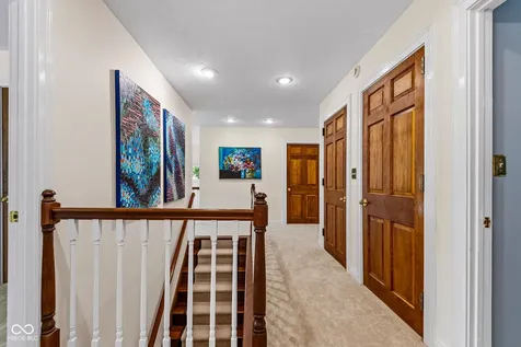 4695 Stonebridge Court Columbus IN 47201